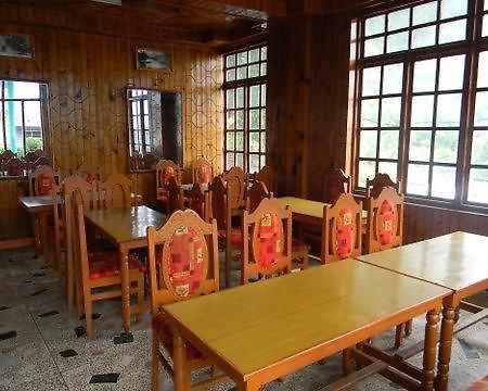 Hotel Him Parvat Manāli Eksteriør bilde